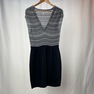 Lisli Wool Cap Sleeve Sheath Dress in Black Silver Size Medium